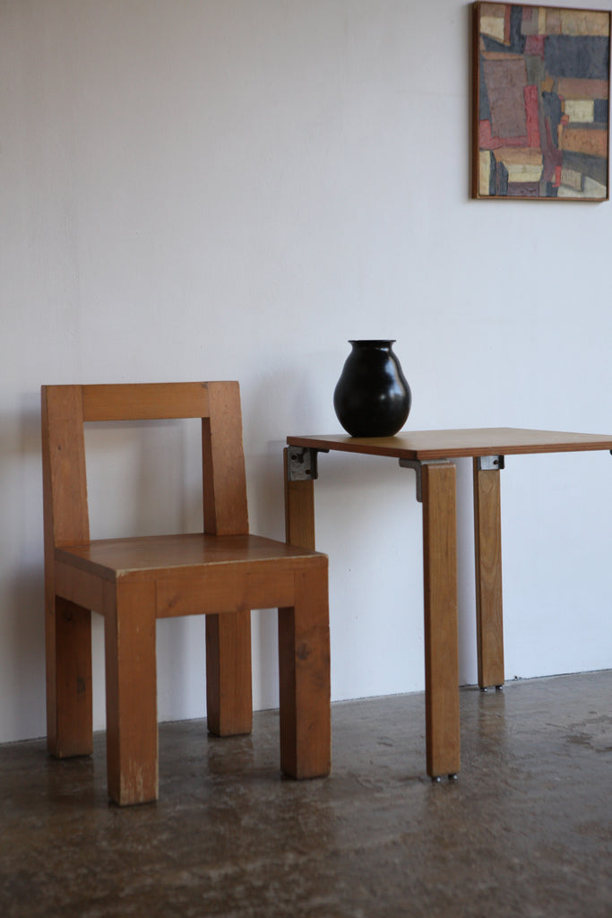 Table by Georges Candilis and Anja Blomstedt for Sentou